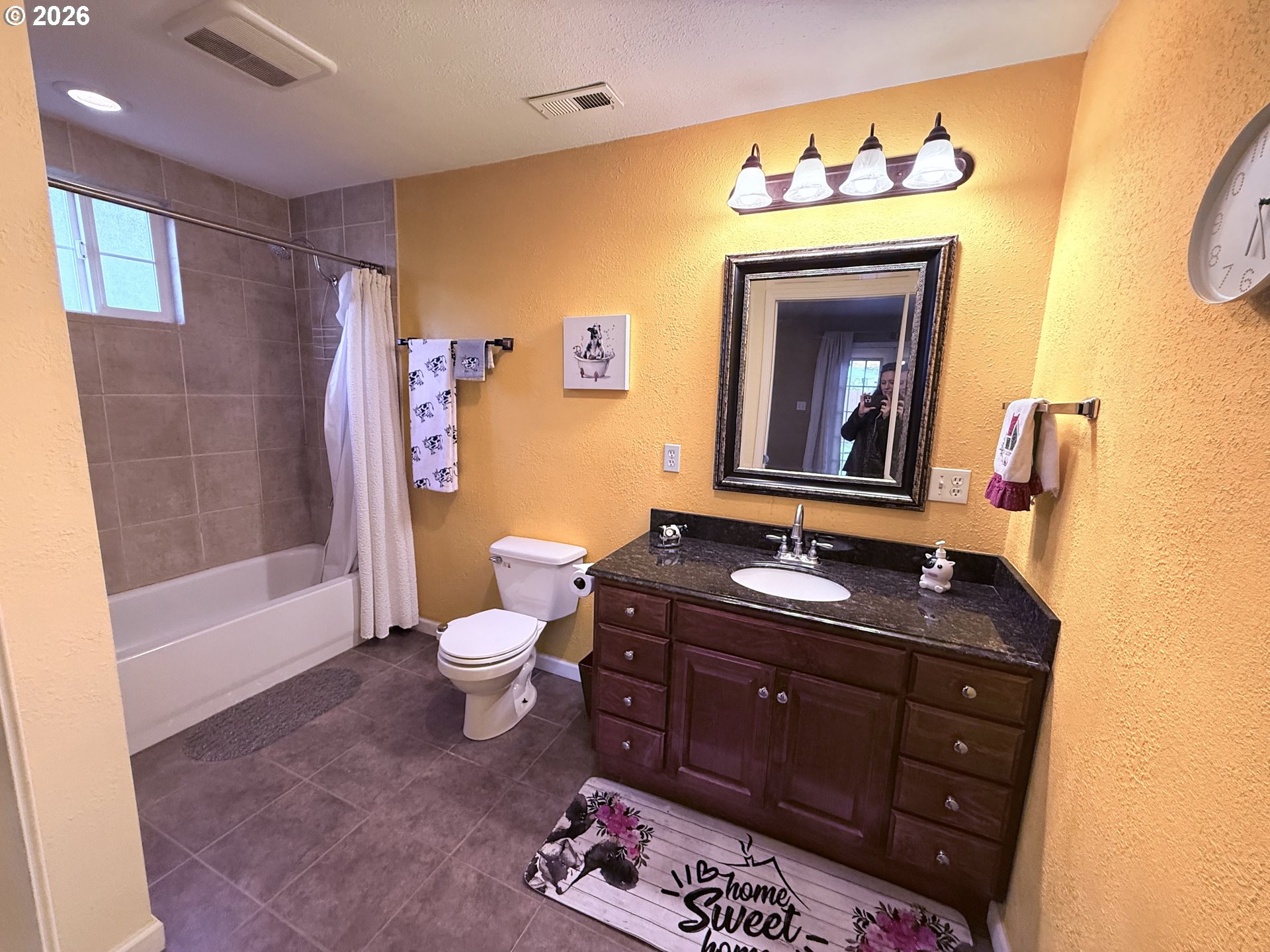 Property photo 17 of 42