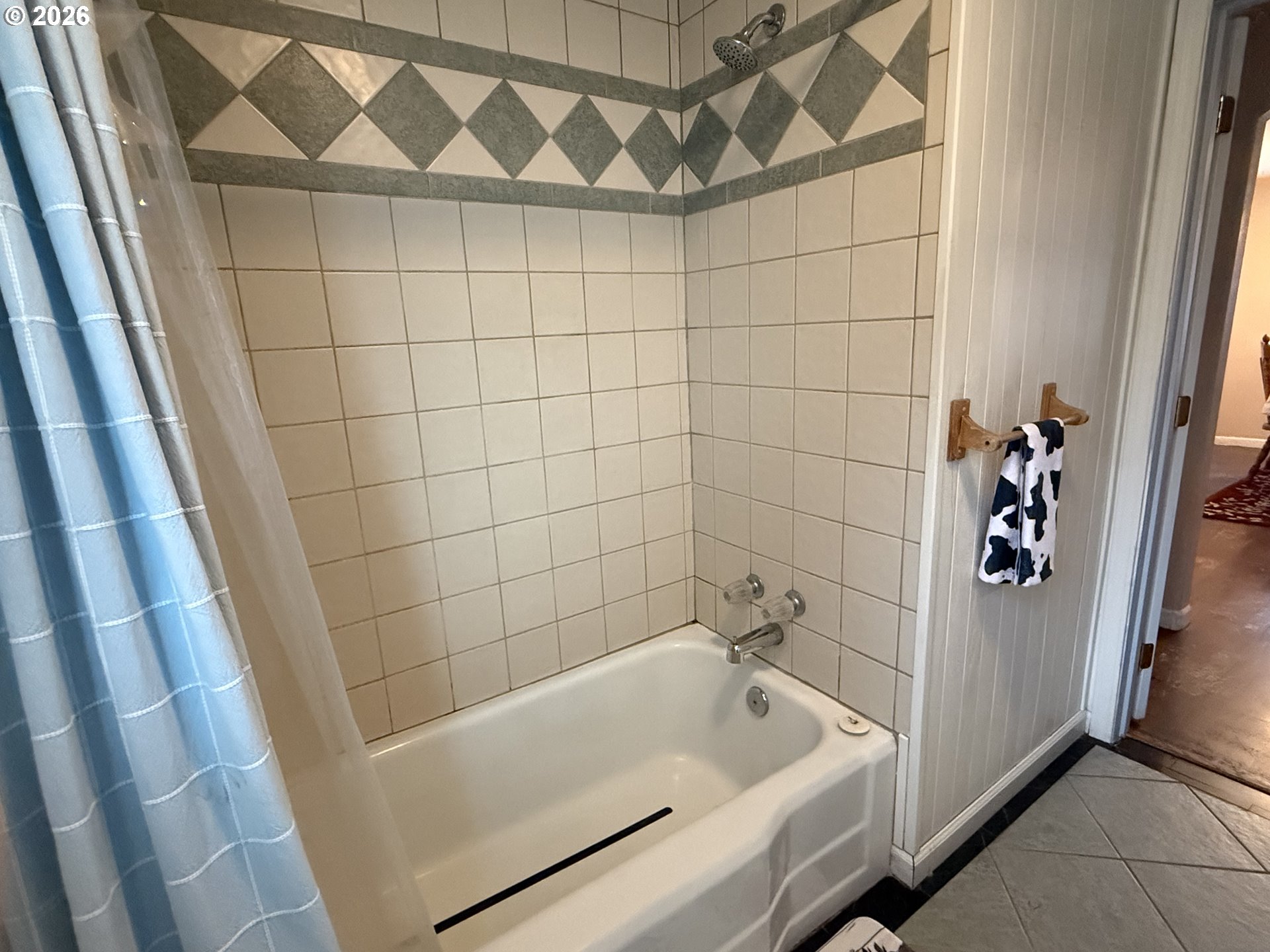 Property photo 21 of 42
