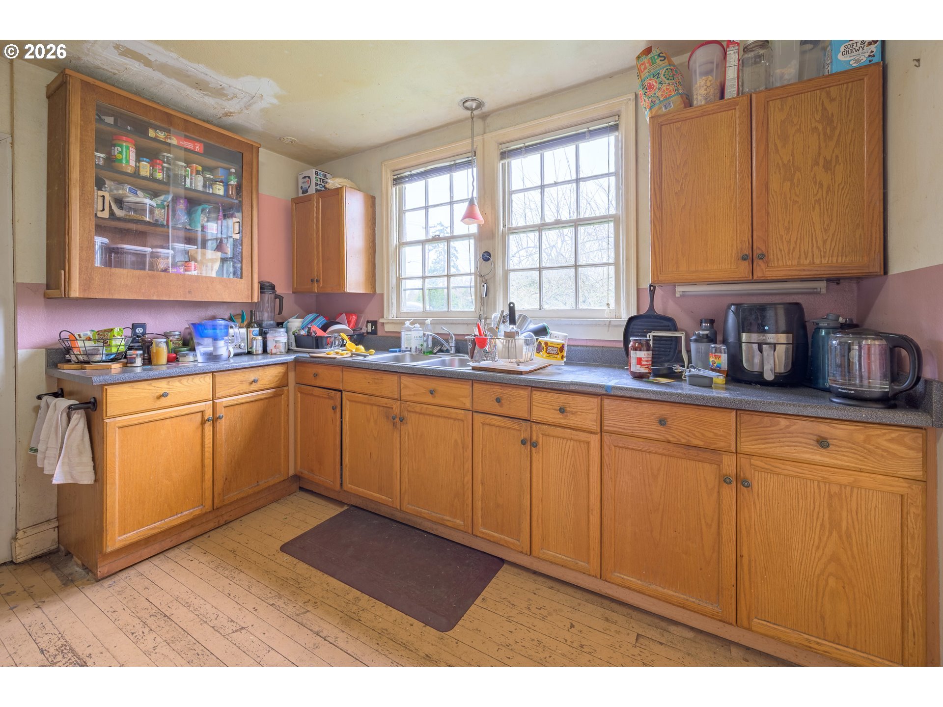 325 RIVER RD, Eugene, OR, 97404