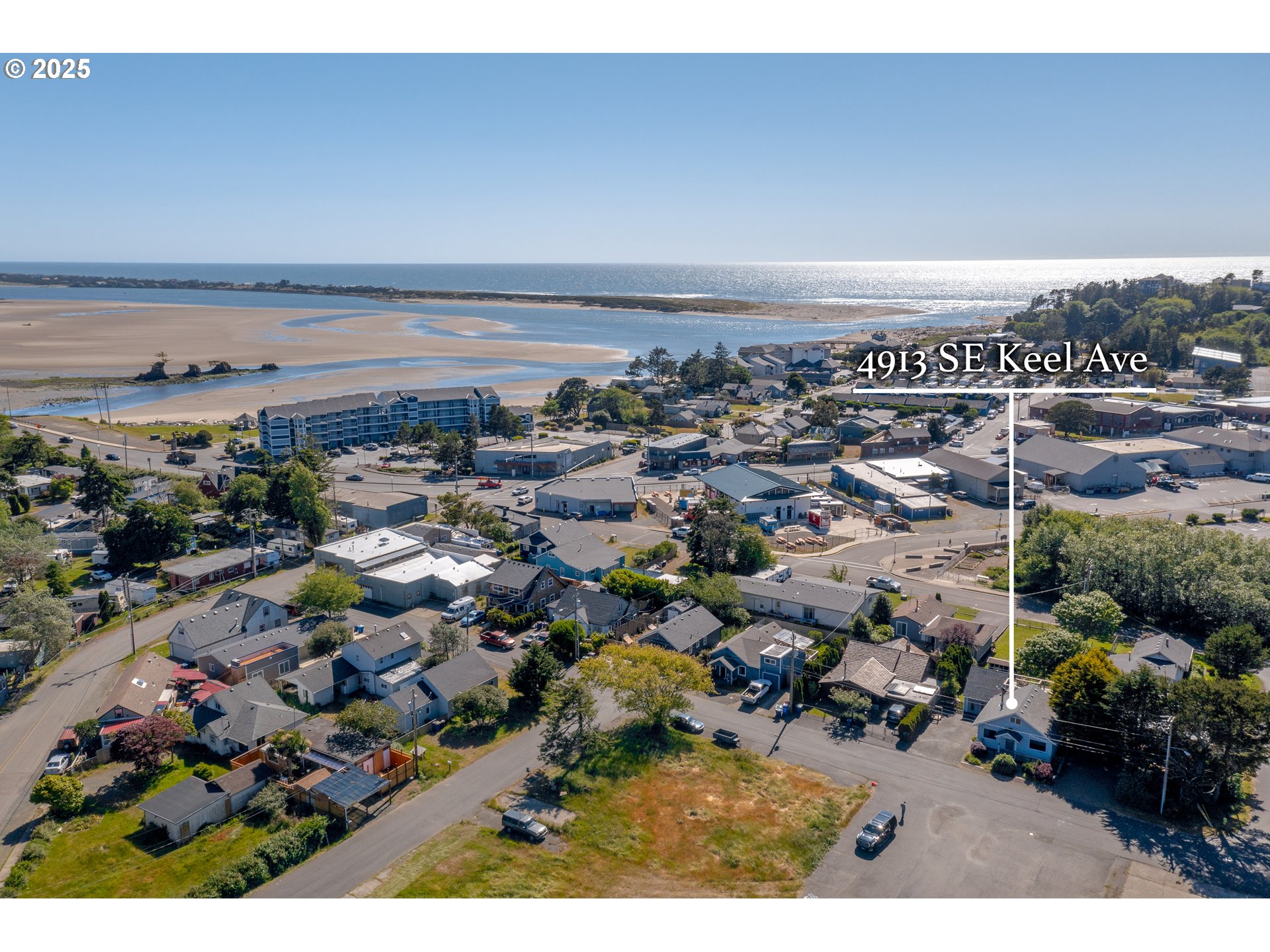 Photo of 4913 KEEL AVE Lincoln City OR 97367