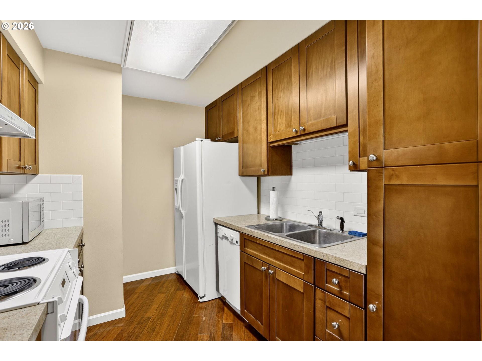 Photo #10: 475962522 Listing: Photo #10