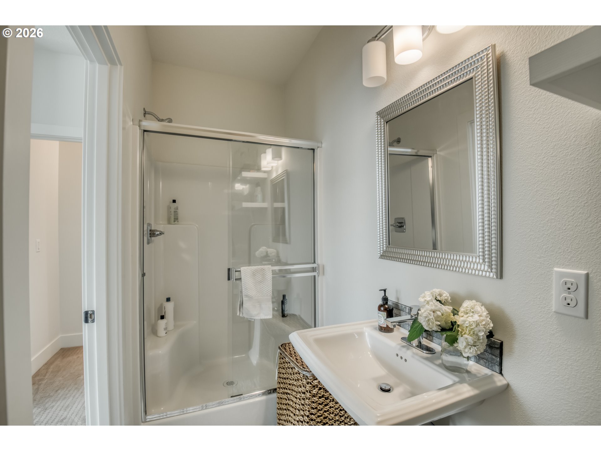 Photo #19: 476152137 Listing: Photo #19