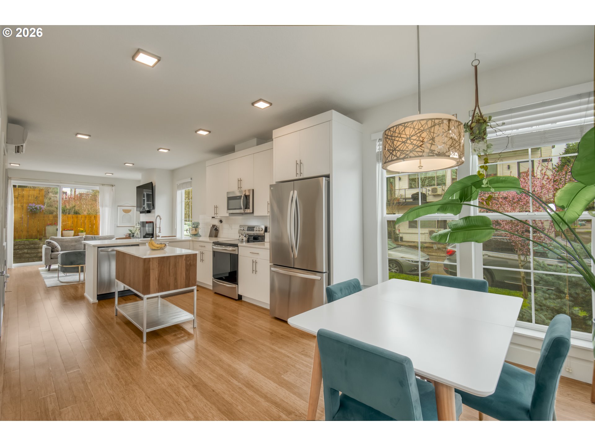 Photo #9: 476152137 Listing: Photo #9