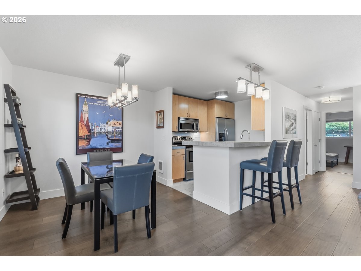 Photo #3: 476492344 Listing: Photo #3