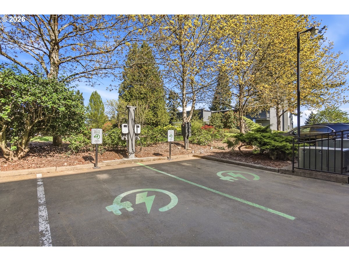 Photo #26: 476492344 Listing: Photo #26