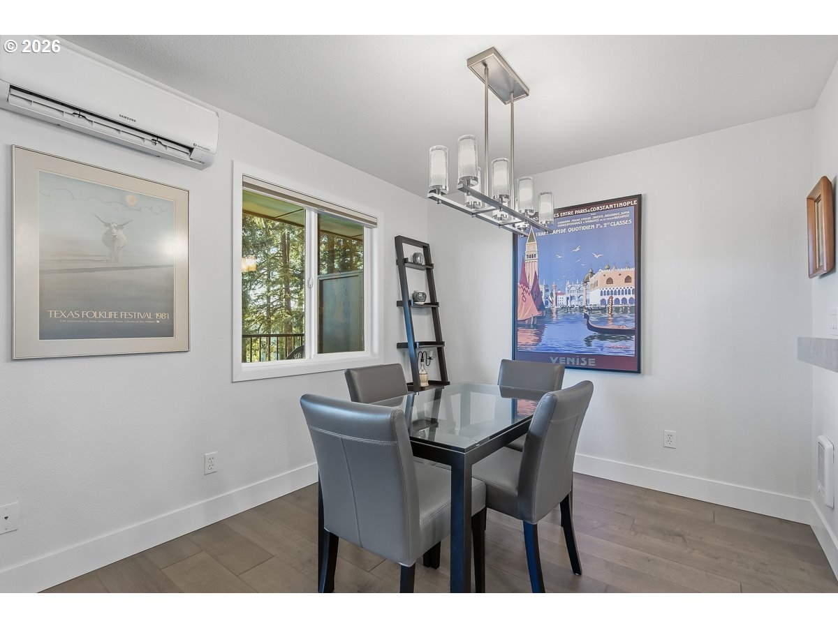 Photo #4: 476492344 Listing: Photo #4