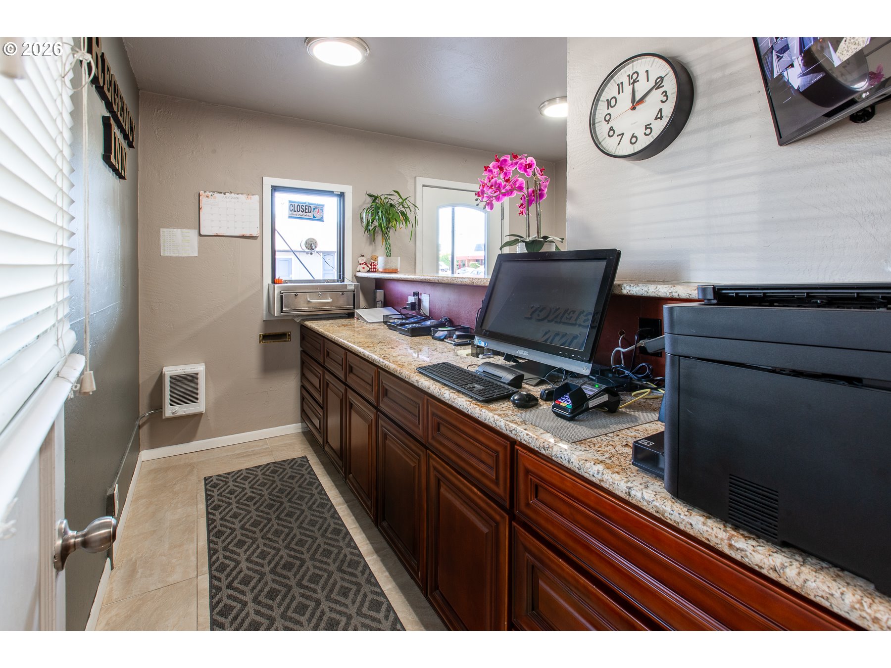 Property photo 32 of 48