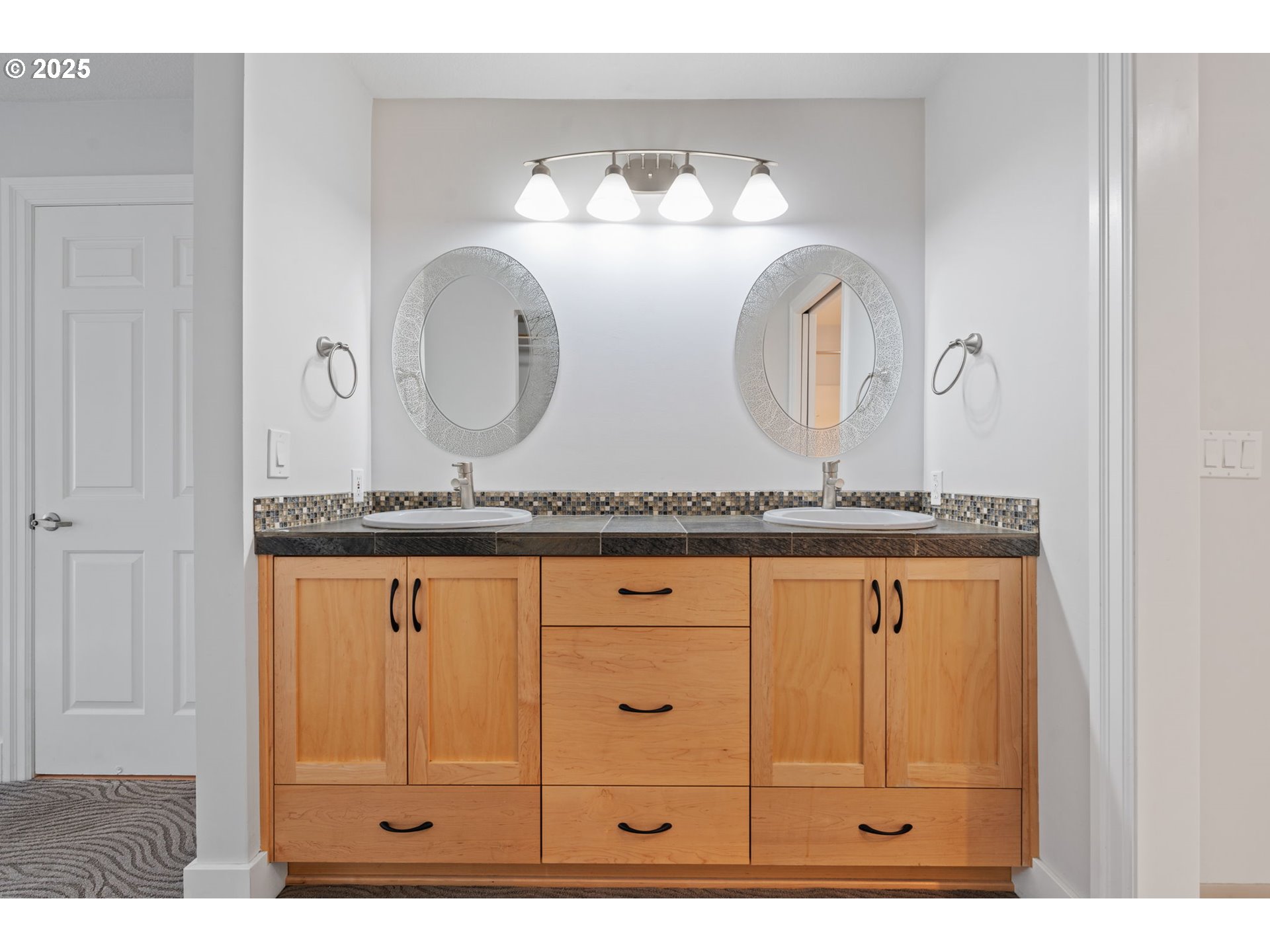 Photo #24: 477770202 Listing: Photo #24