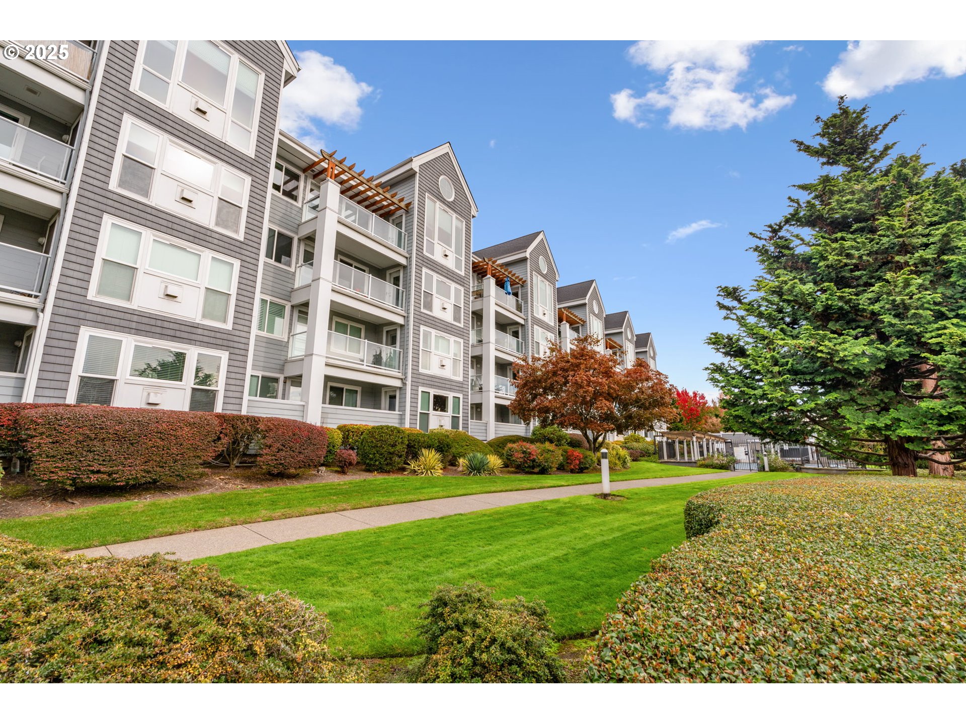 Photo #1: 477770202 Listing: Photo #1