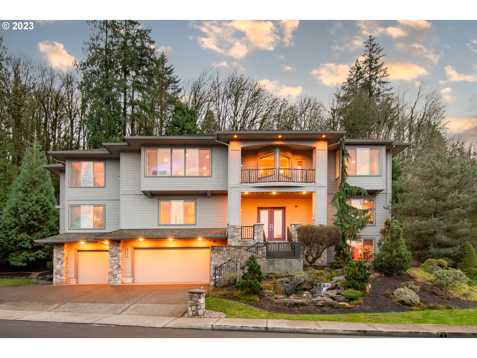 15154 SW FLATCREEK LN, Portland, OR, 97224