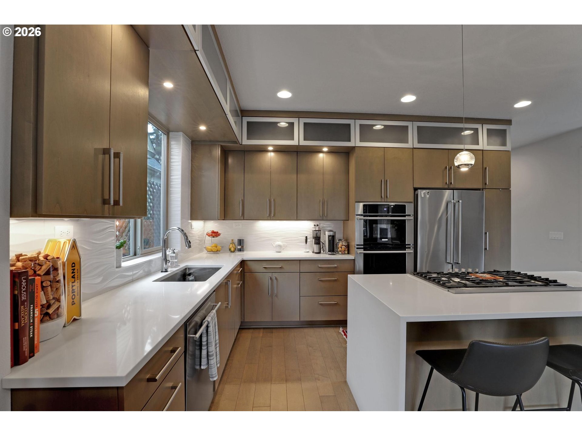 3121 SE 6TH AVE, Portland, OR, 97202