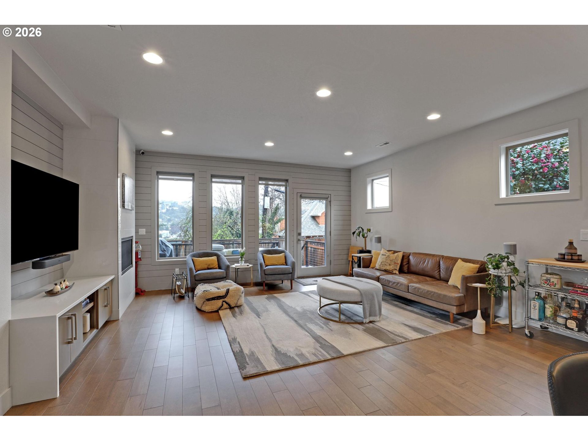 3121 SE 6TH AVE, Portland, OR, 97202