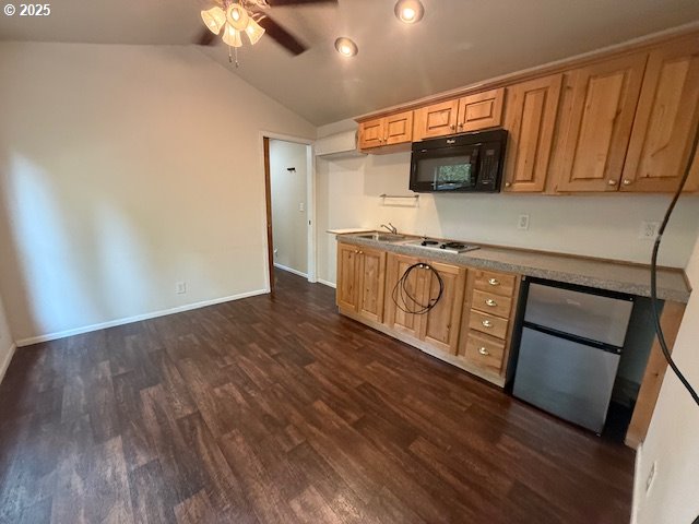 25 SAND DOLLAR DR, Florence, OR, 97439