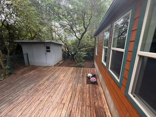 25 SAND DOLLAR DR, Florence, OR, 97439