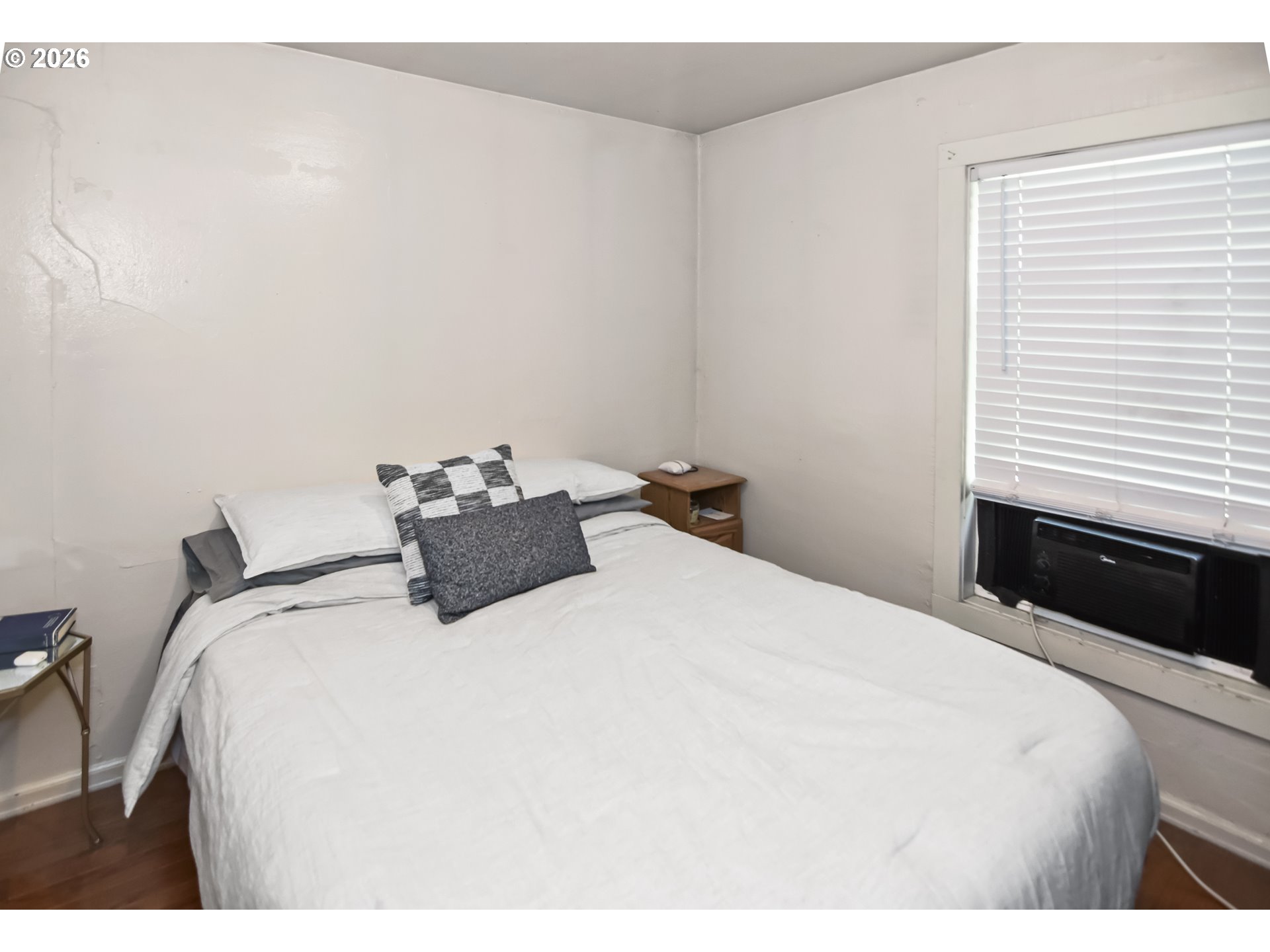 Property photo 21 of 33