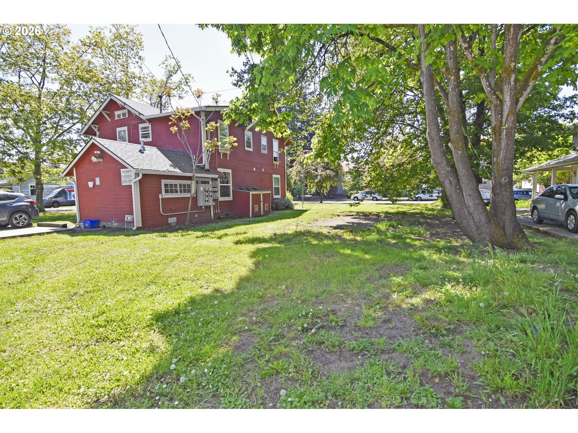 Property photo 32 of 33