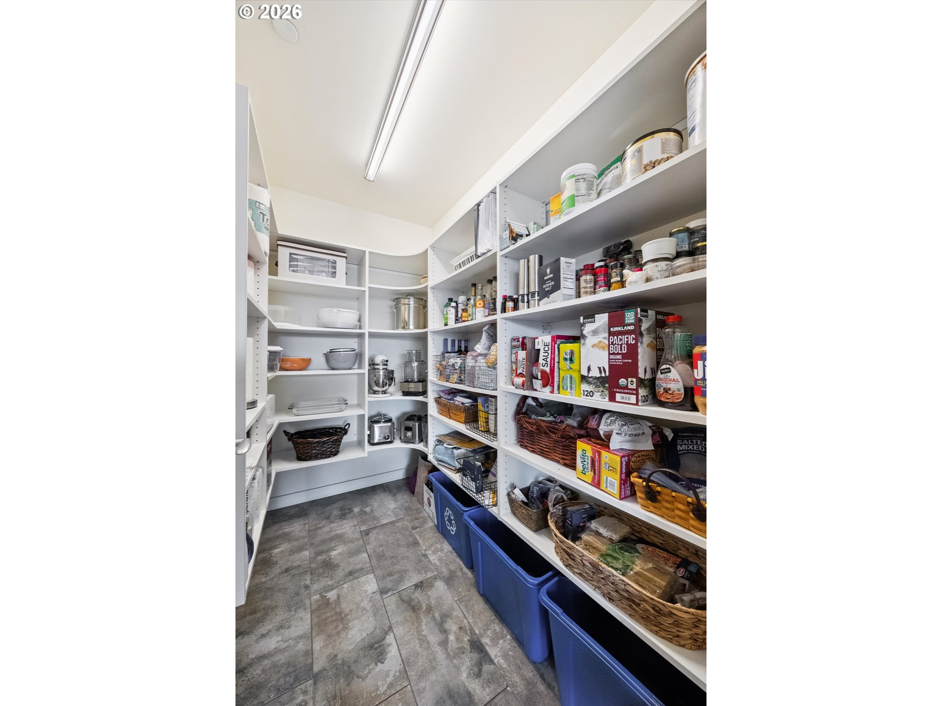 836 S CURRY ST UNIT 102, Portland, OR, 97239