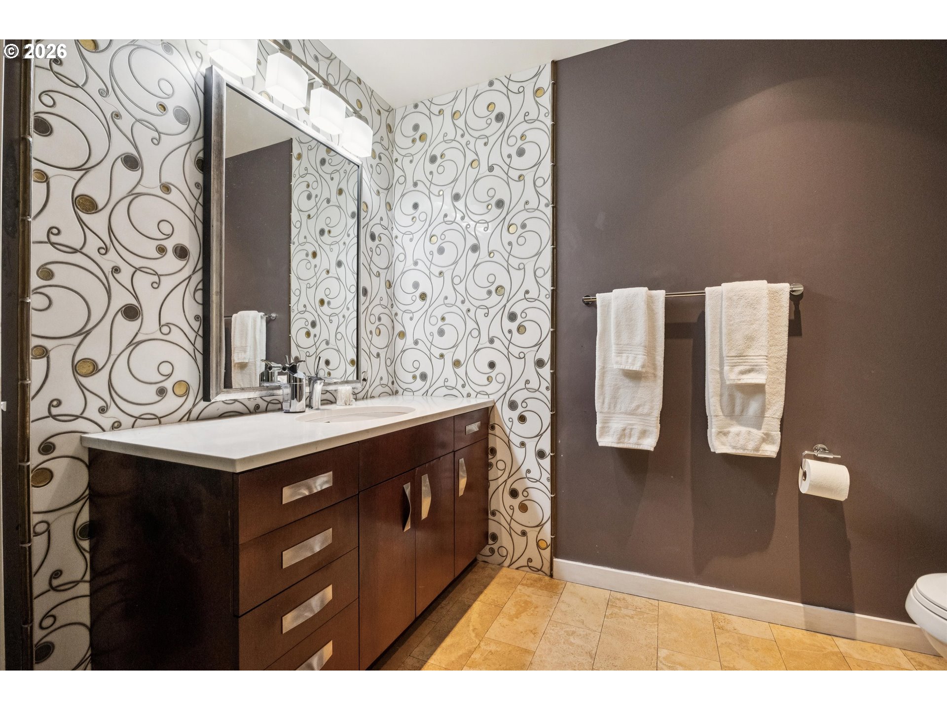 836 S CURRY ST UNIT 102, Portland, OR, 97239