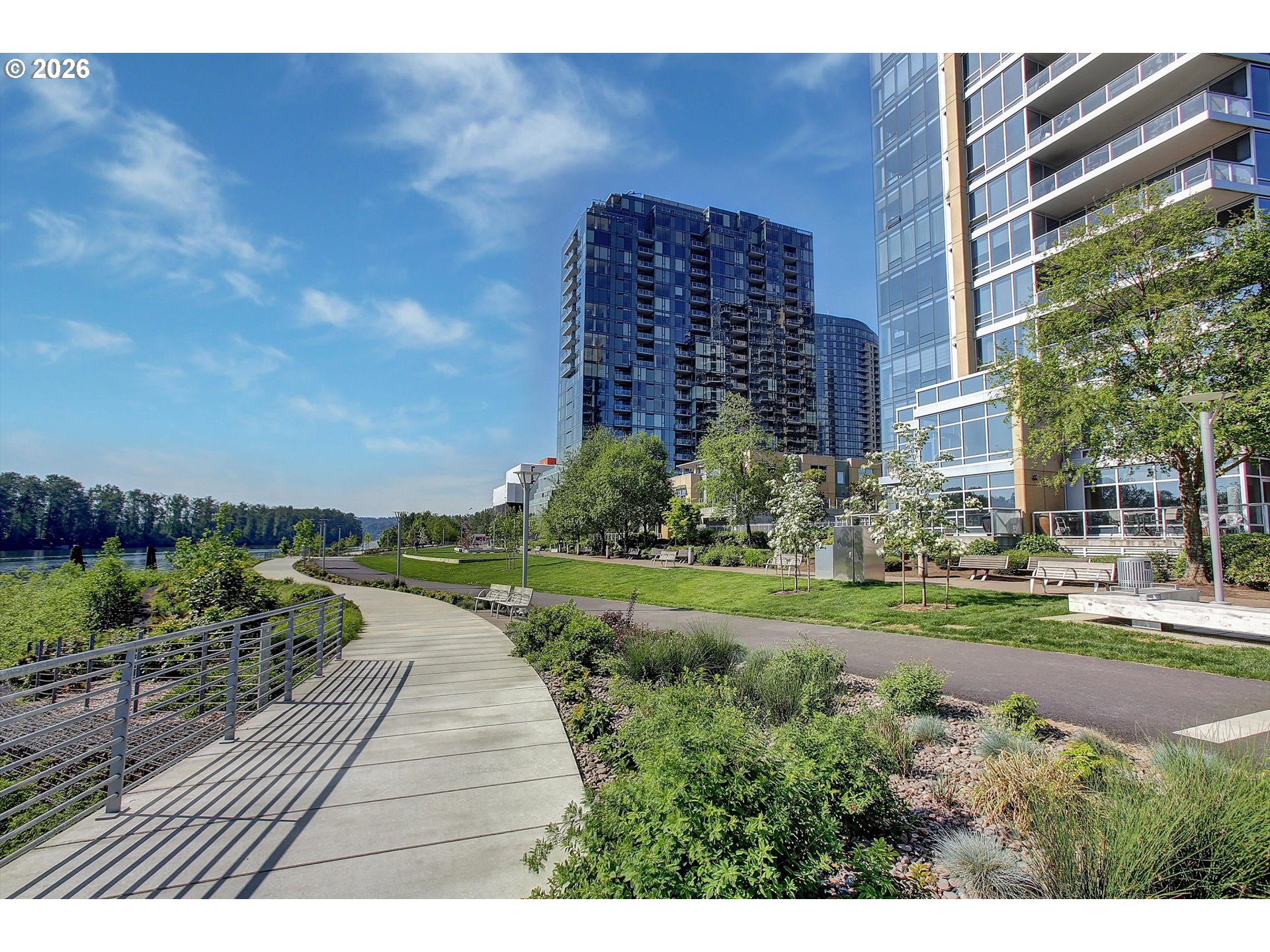 836 S CURRY ST UNIT 102, Portland, OR, 97239