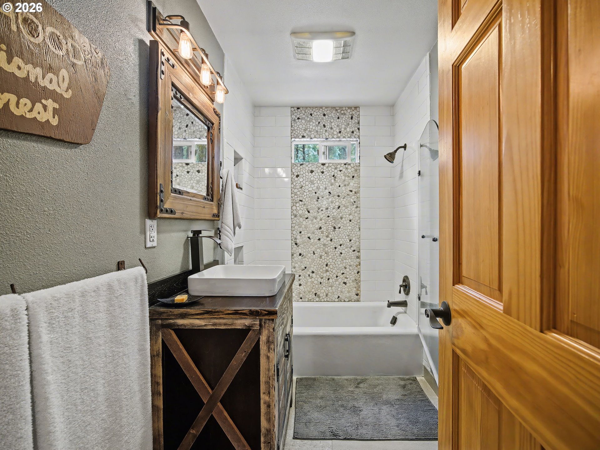 64966 E RIVERSIDE DR, Brightwood, OR, 97011