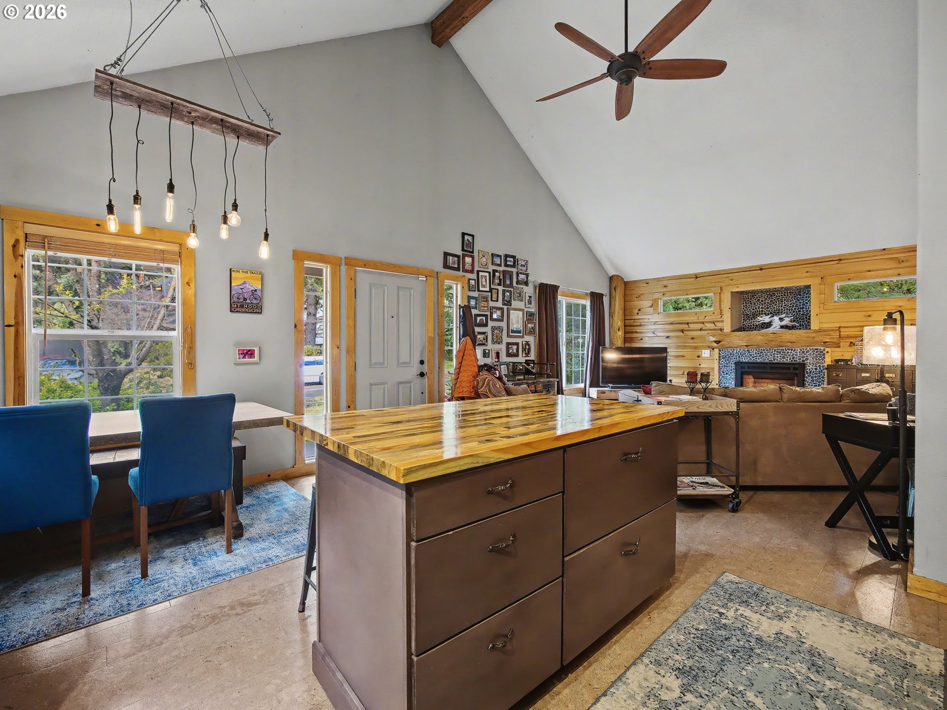 64966 E RIVERSIDE DR, Brightwood, OR, 97011