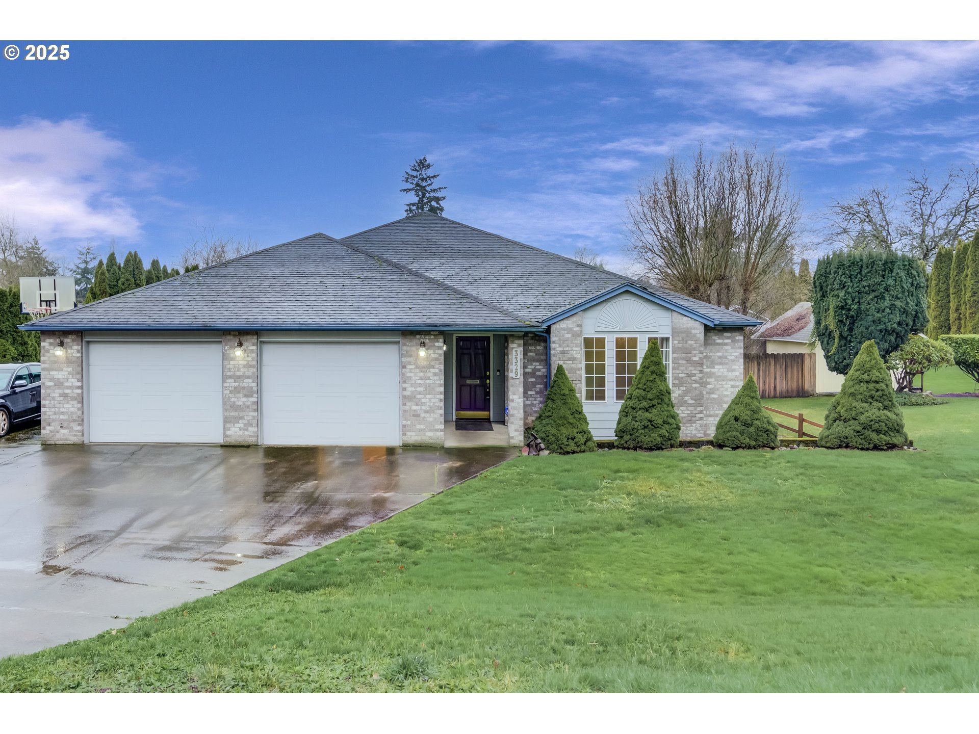 Photo of 3329 PACIFIC WAY Longview WA 98632