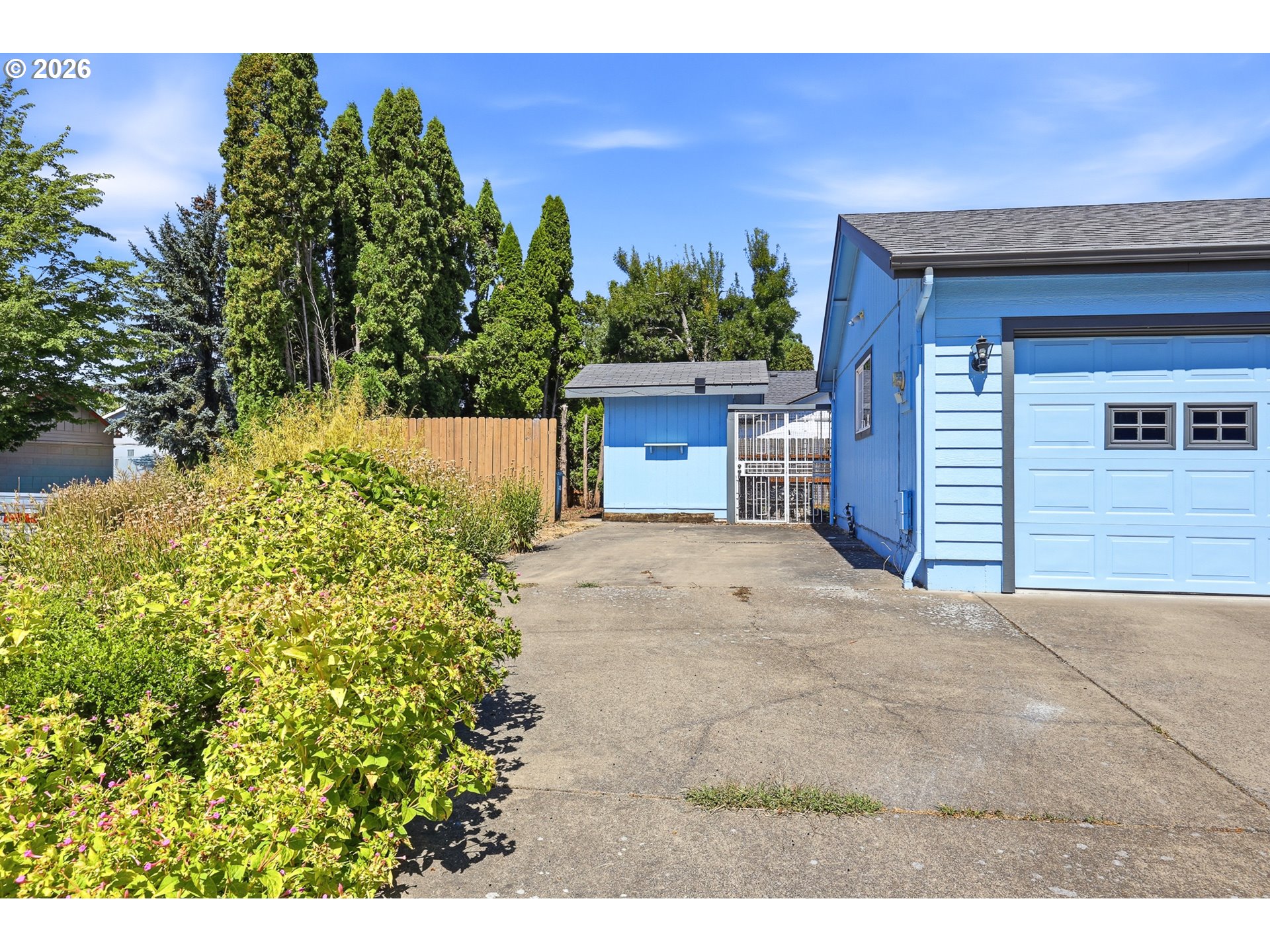 Property photo 4 of 40