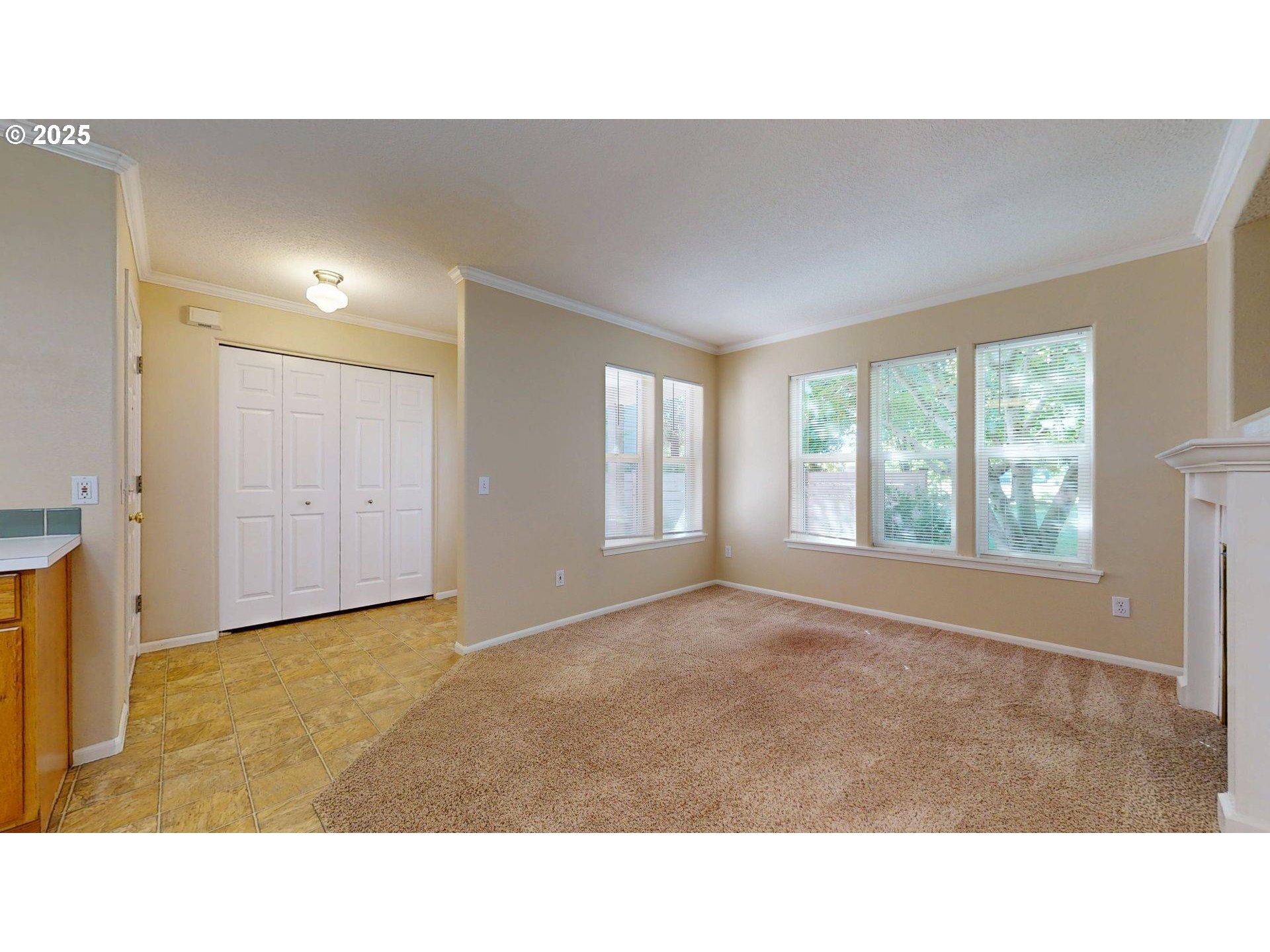 Photo #2: 481125910 Listing 