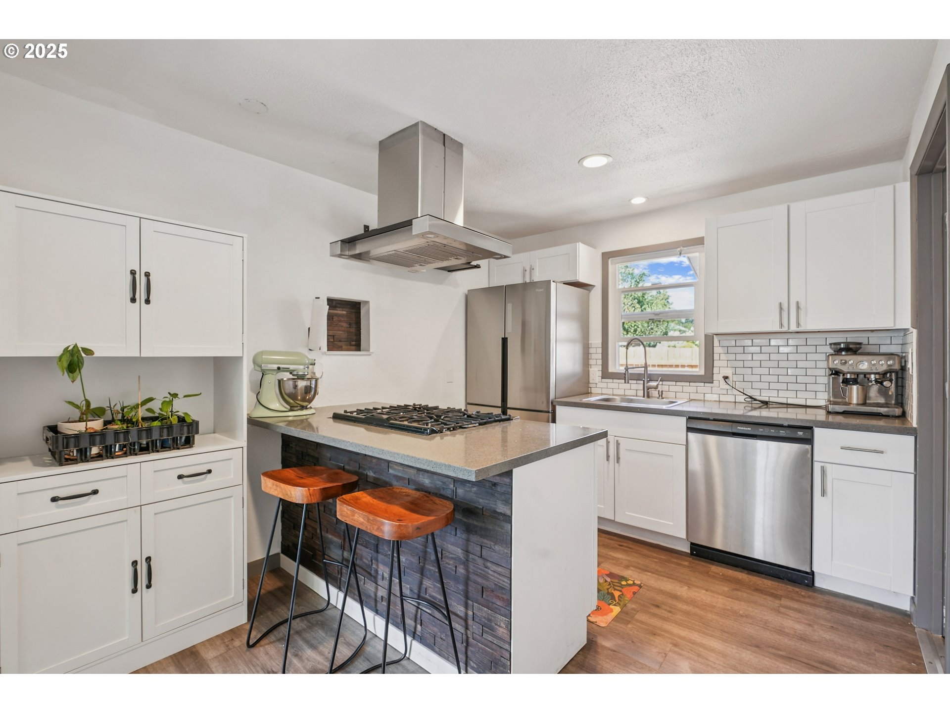 Photo #17: 482720621 Listing: Photo #17