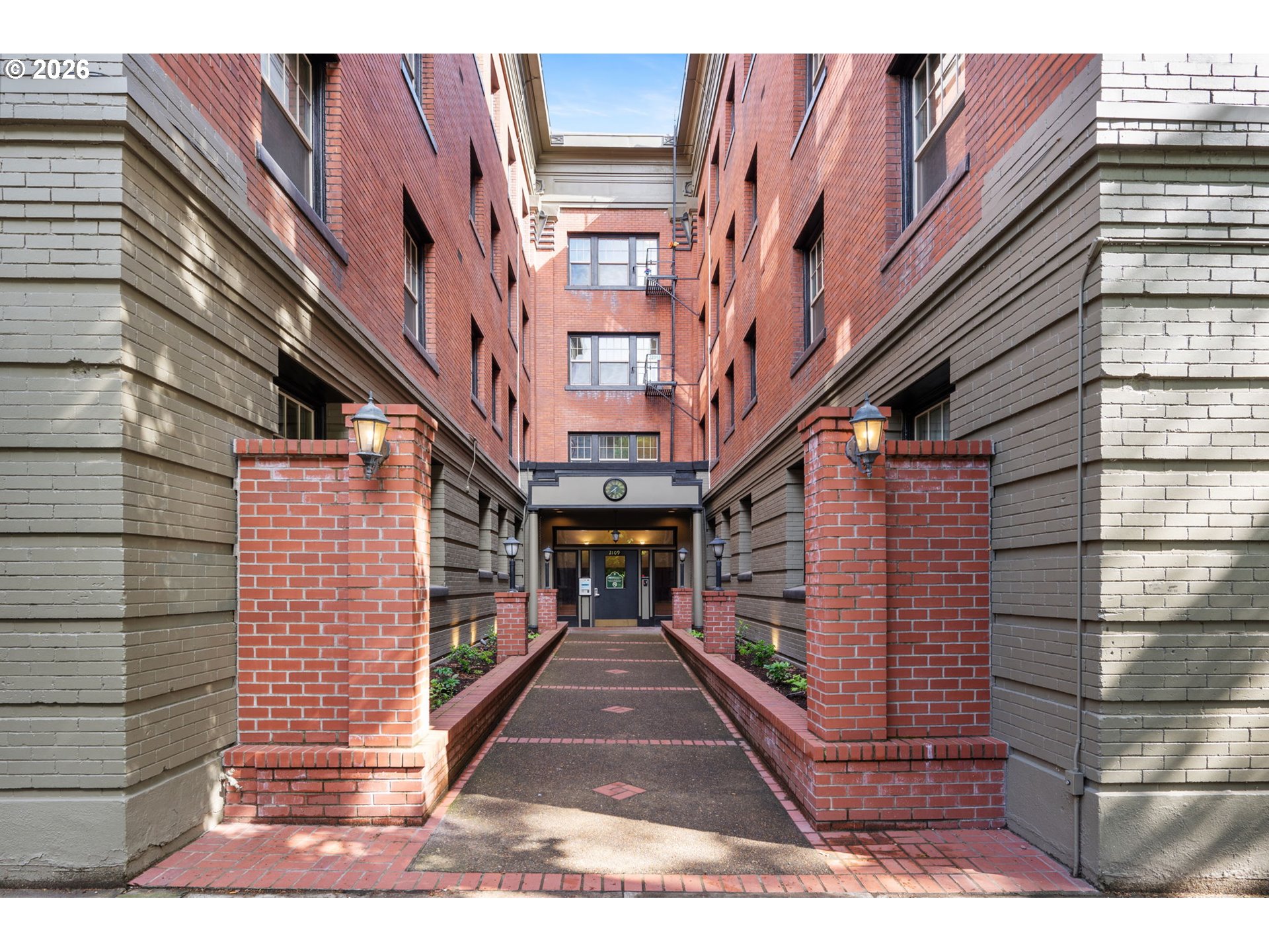 2109 NW IRVING ST UNIT 205, Portland, OR, 97210