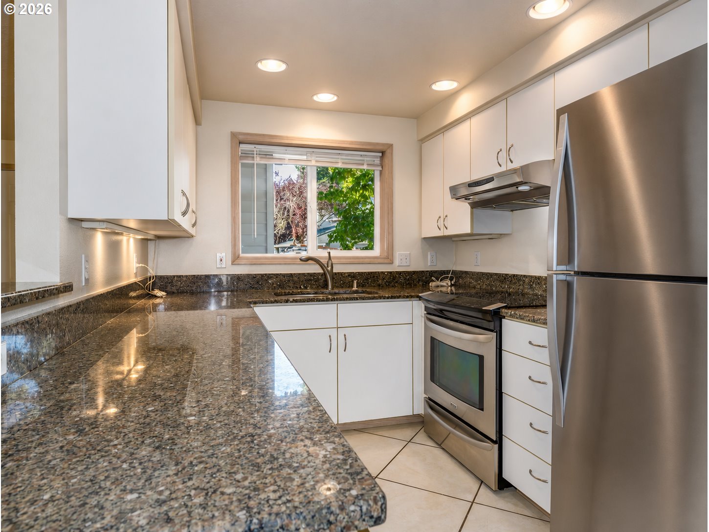 Photo #2: 484321900 Listing: Photo #2