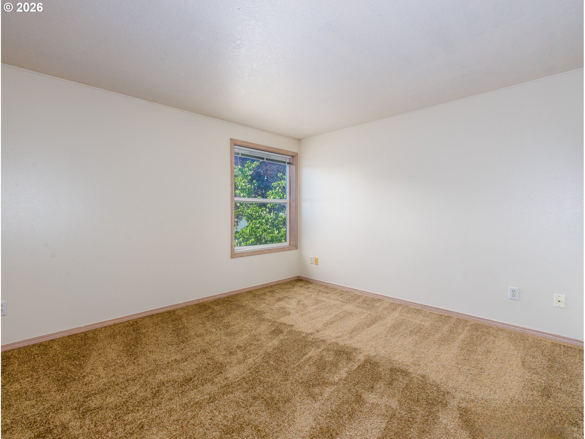 Photo #9: 484321900 Listing: Photo #9