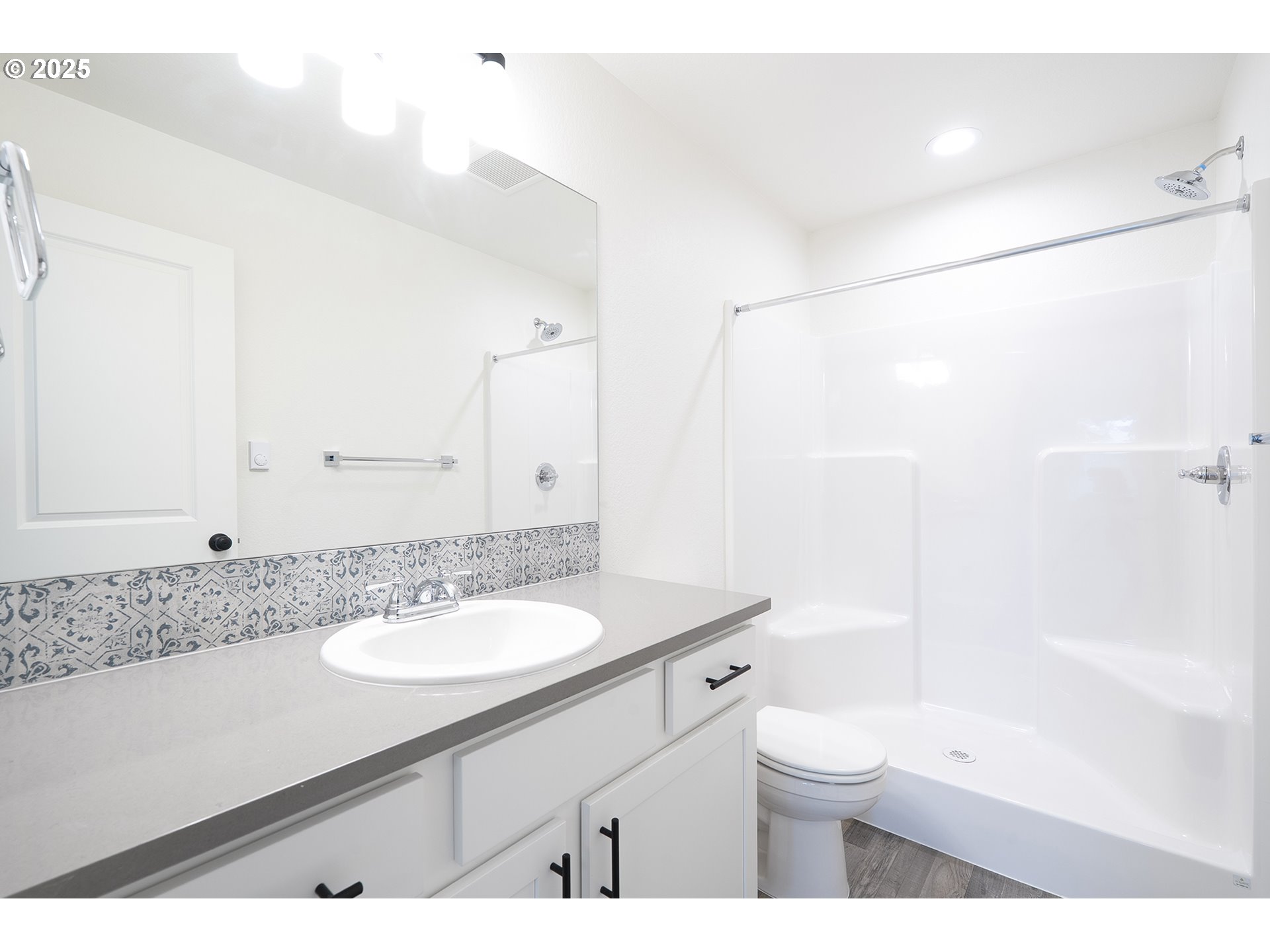 Photo #13: 484324184 Listing: Photo #13