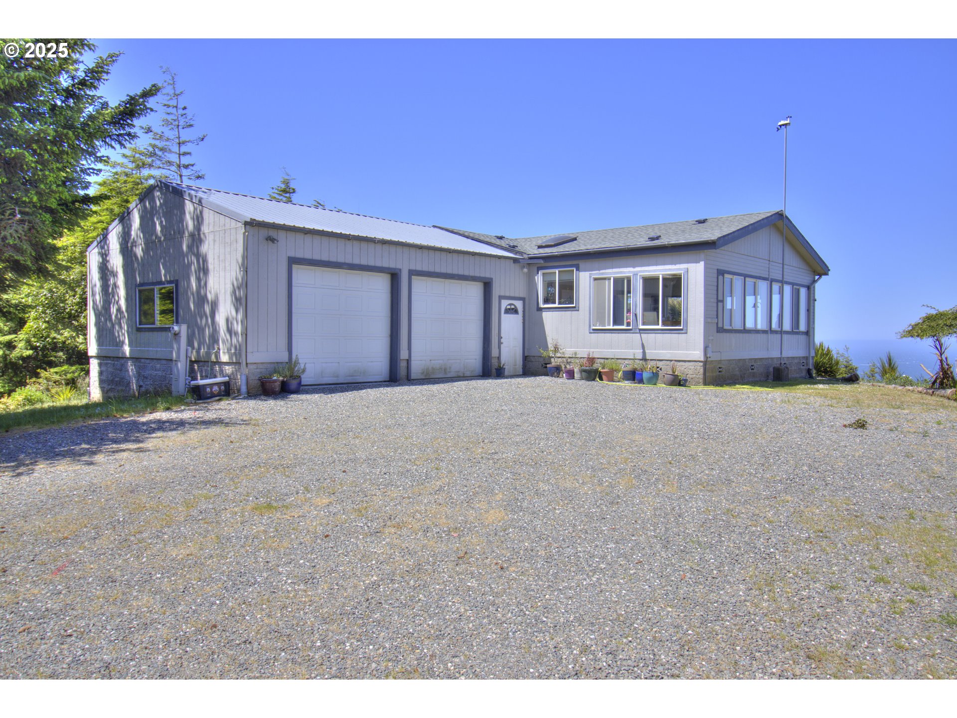 94760 ADAMS RD, Gold Beach, OR, 97444