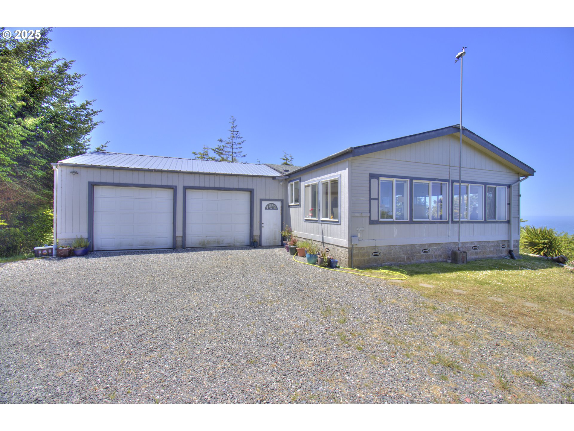 94760 ADAMS RD, Gold Beach, OR, 97444