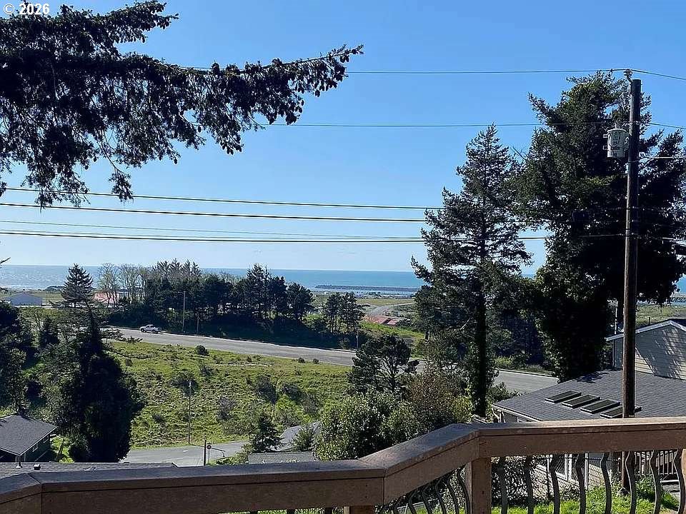 94287 JUNE ST, Gold Beach, OR, 97444