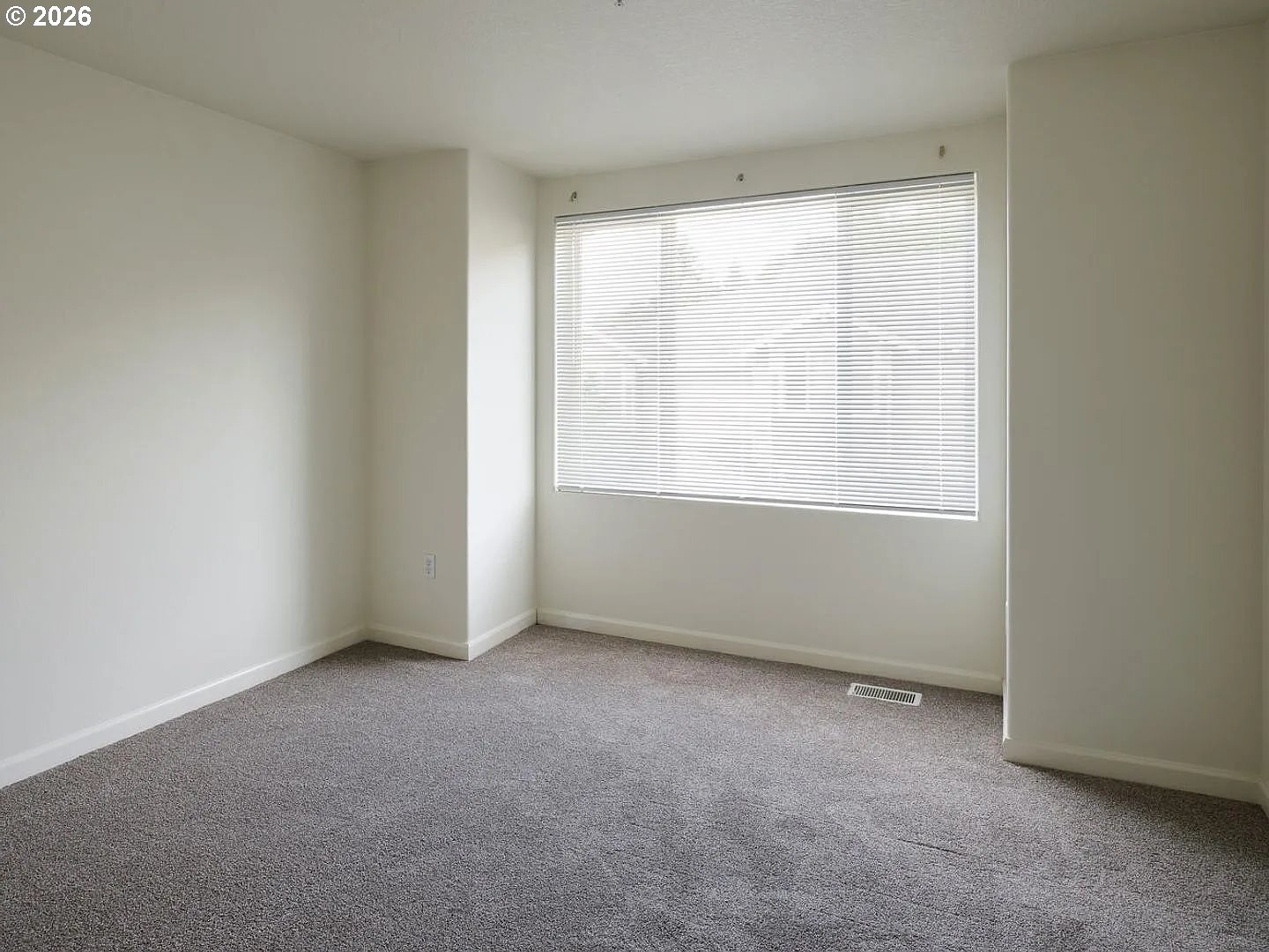 Photo #7: 488743971 Listing: Photo #7