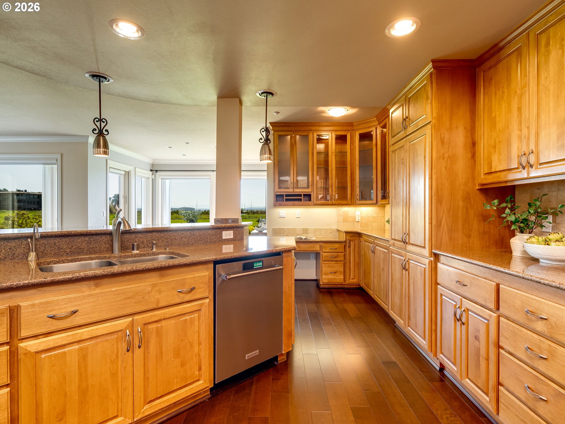 Photo #17: 489384691 Listing: Photo #17