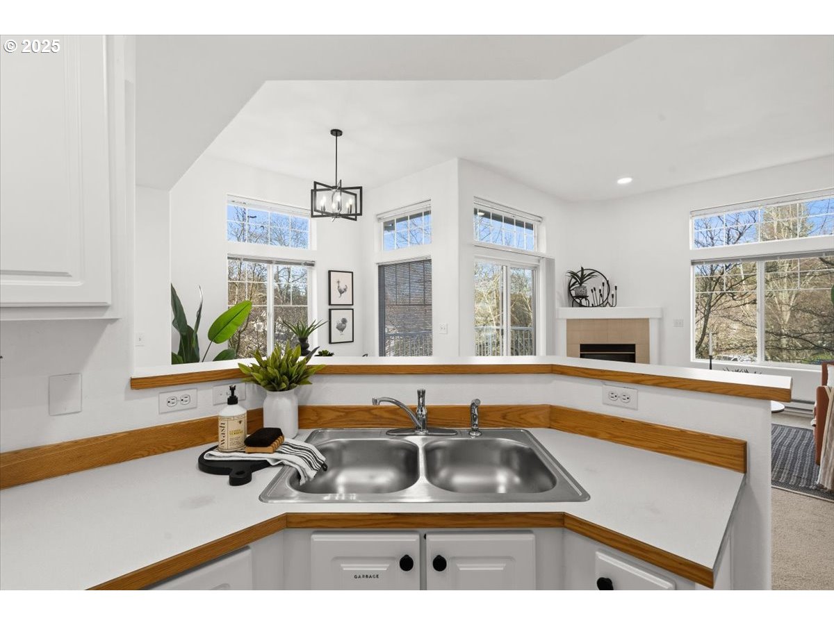 Photo #17: 489743165 Listing: Photo #17