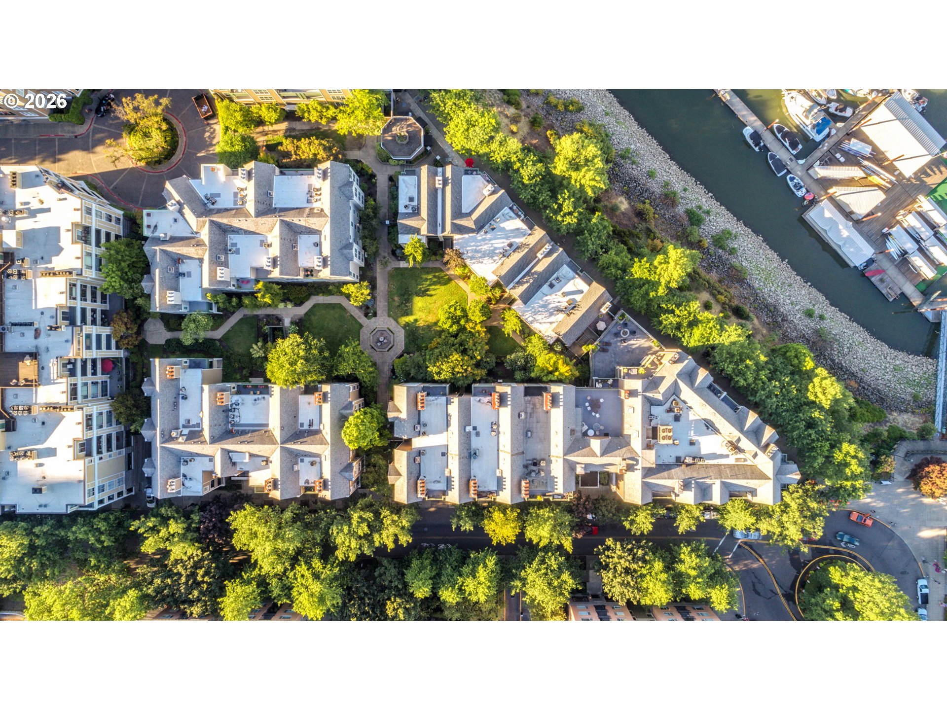 Photo #4: 490587285 Listing: Photo #4