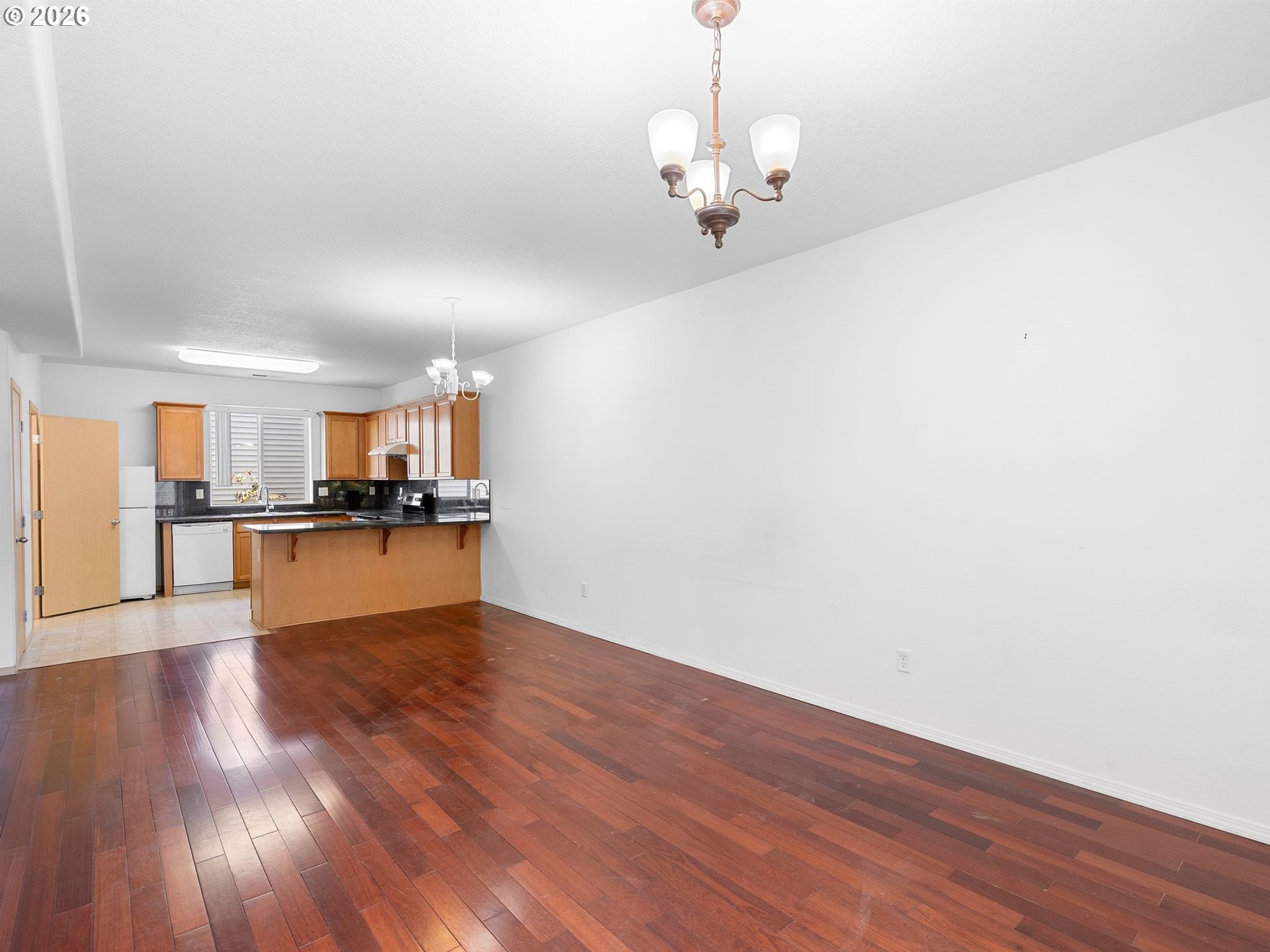 Photo #10: 490735901 Listing: Photo #10