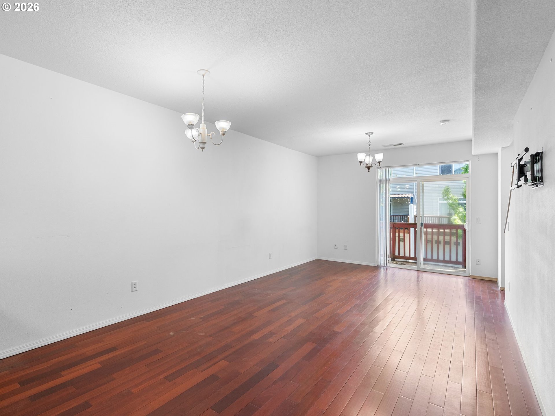 Photo #7: 490735901 Listing: Photo #7