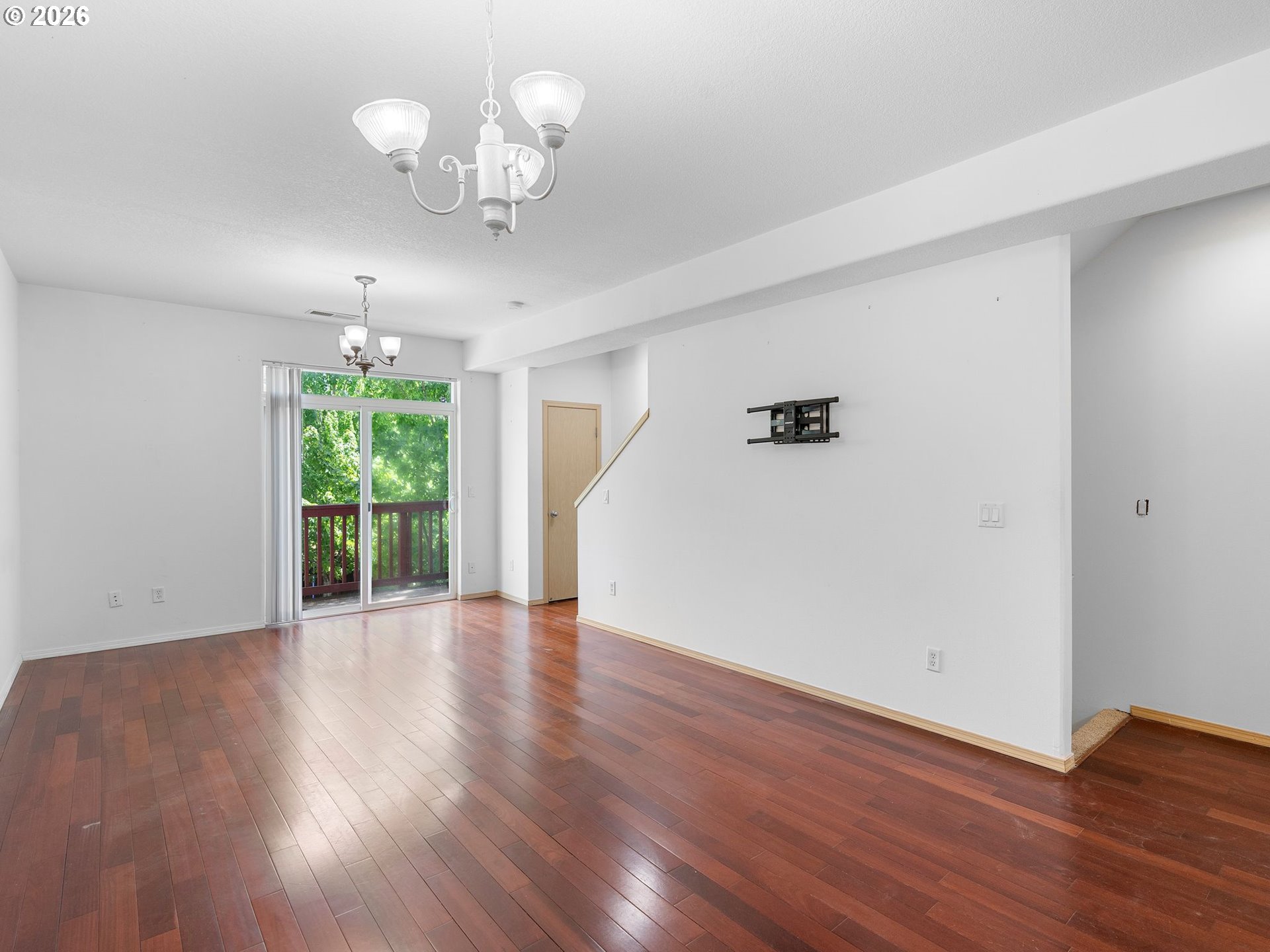 Photo #8: 490735901 Listing: Photo #8