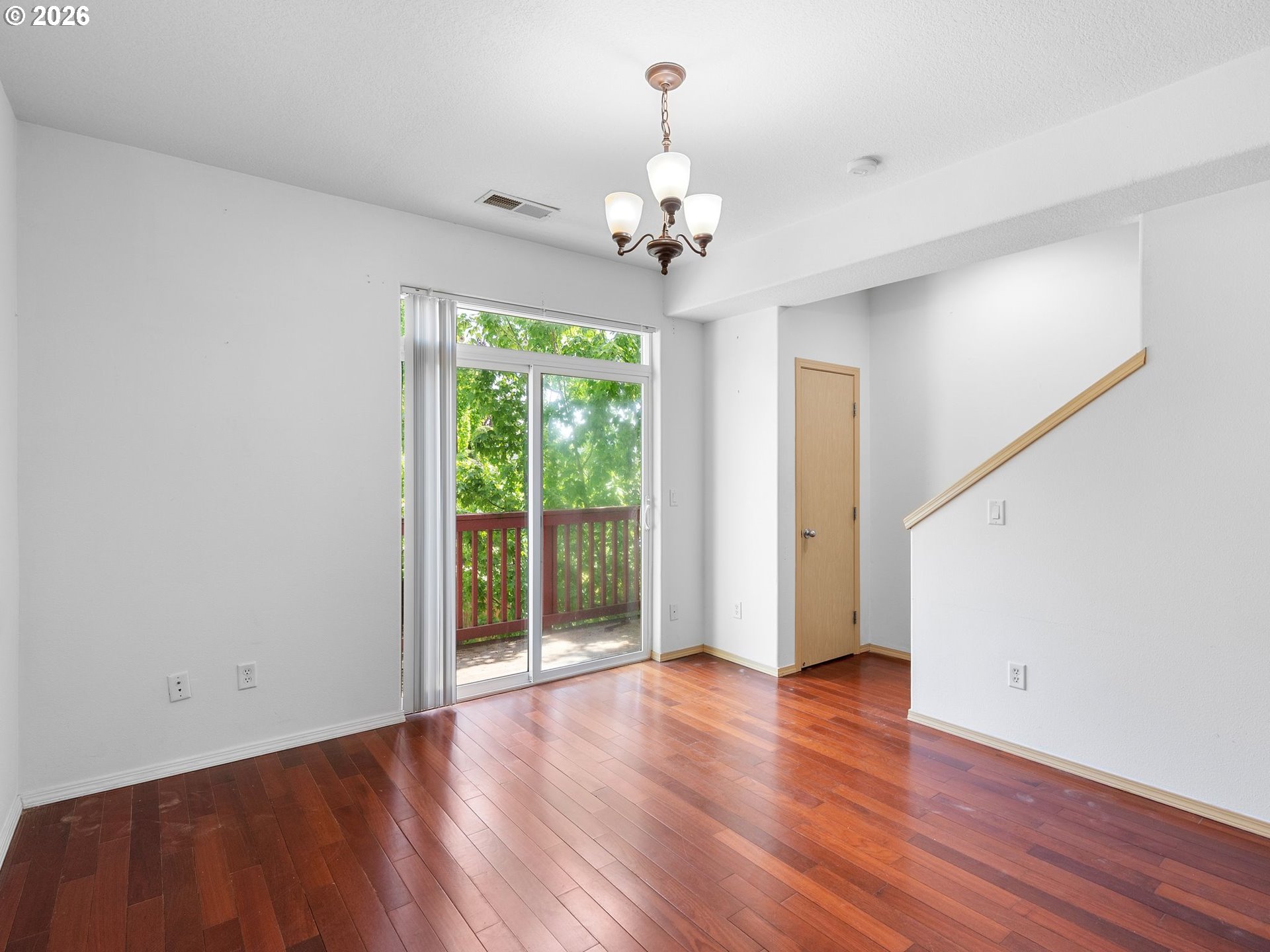 Photo #11: 490735901 Listing: Photo #11