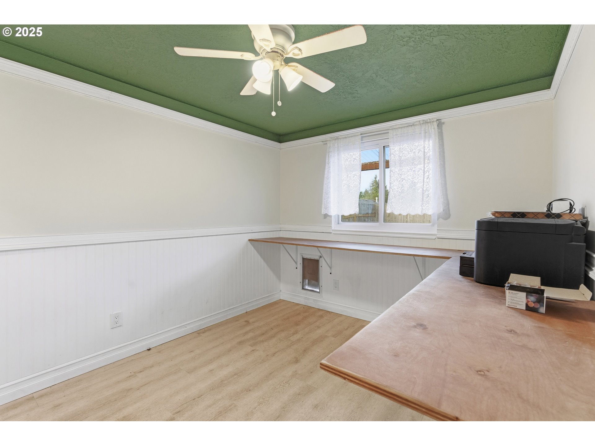 2215 E OAK DR, Newberg, OR, 97132