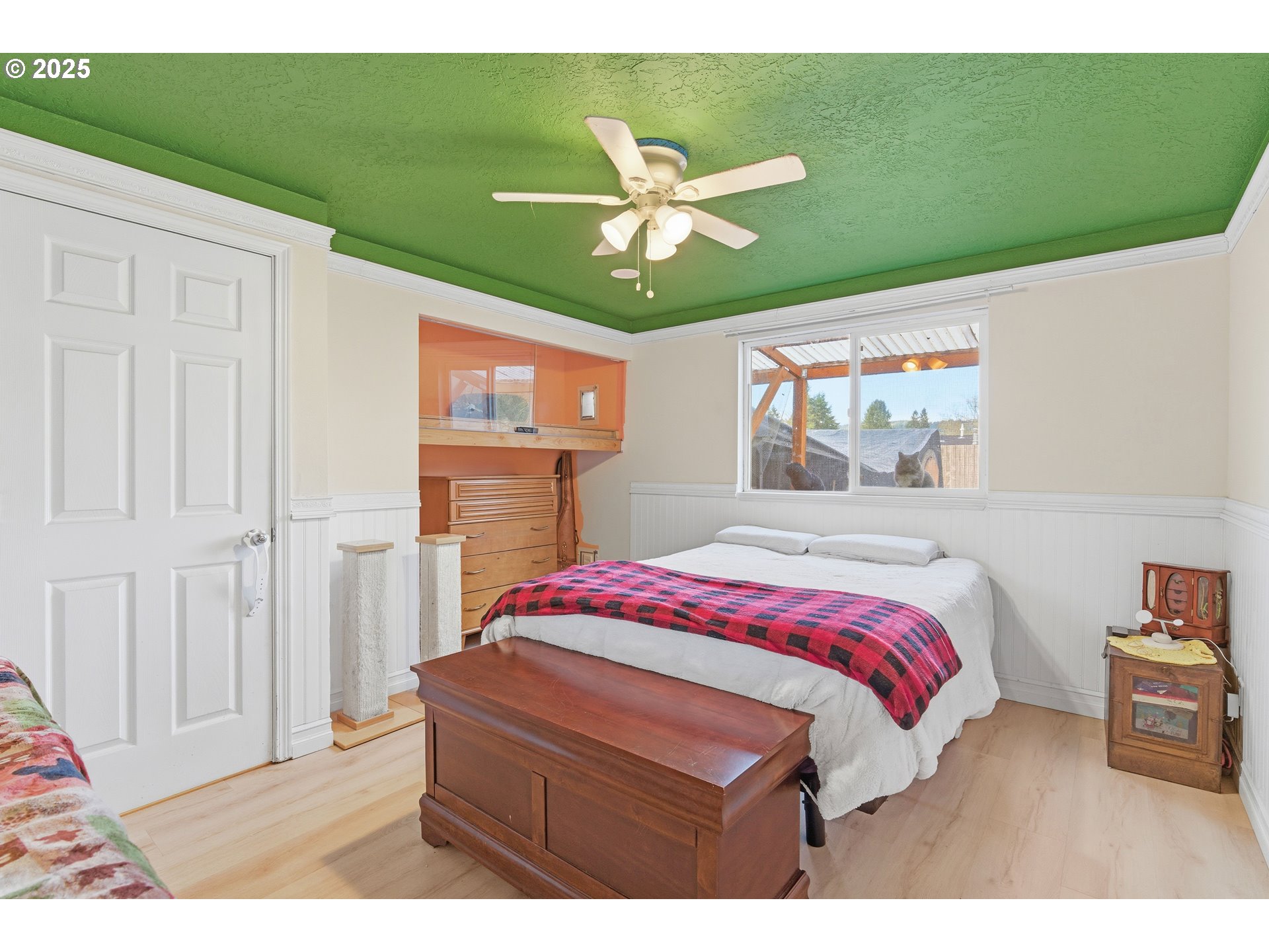 2215 E OAK DR, Newberg, OR, 97132