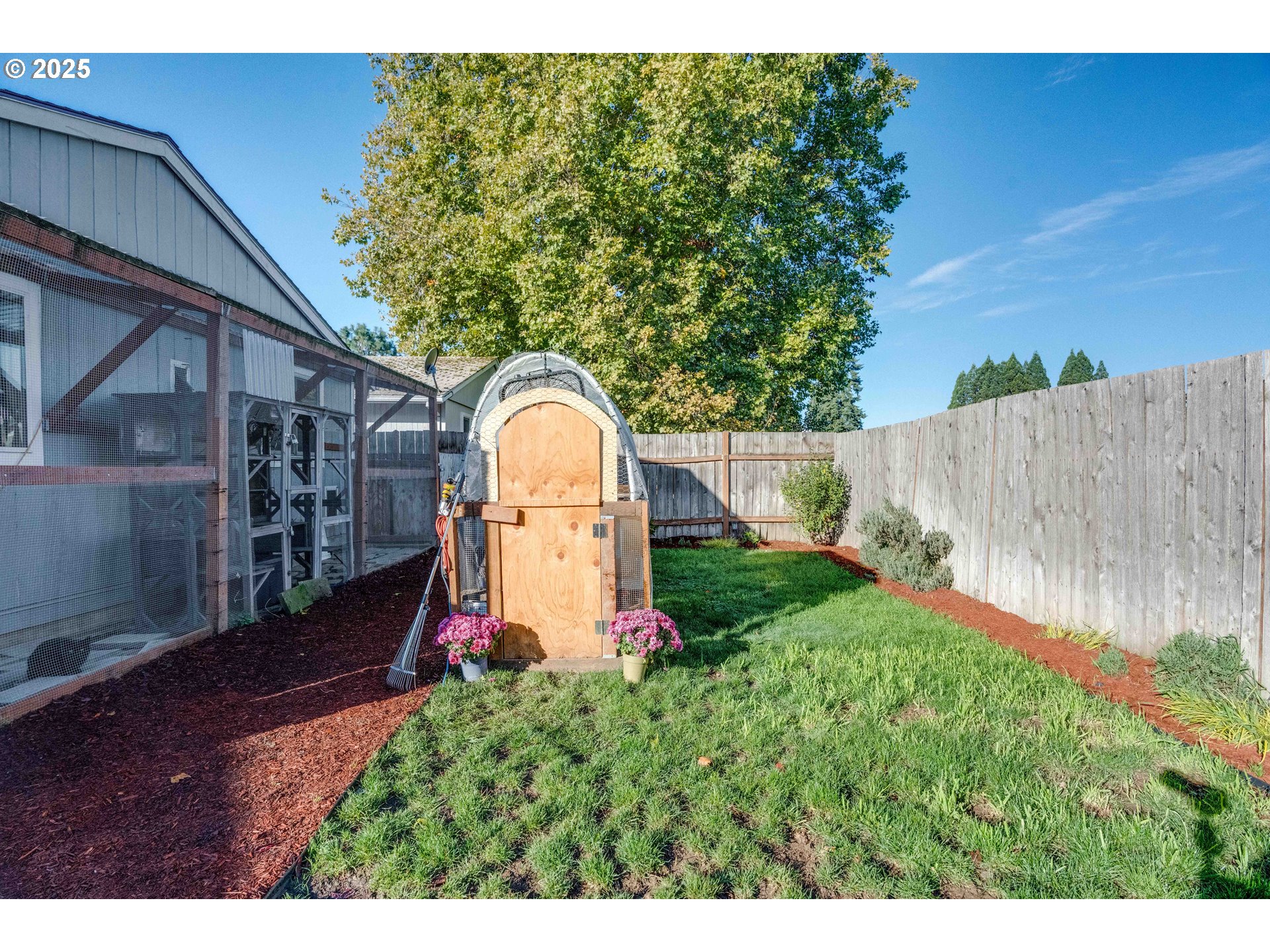 2215 E OAK DR, Newberg, OR, 97132