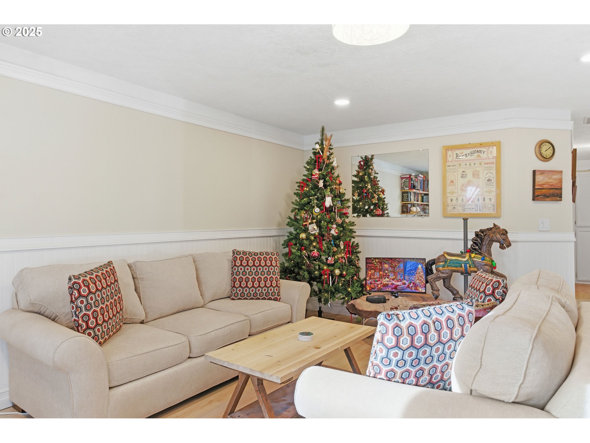 2215 E OAK DR, Newberg, OR, 97132