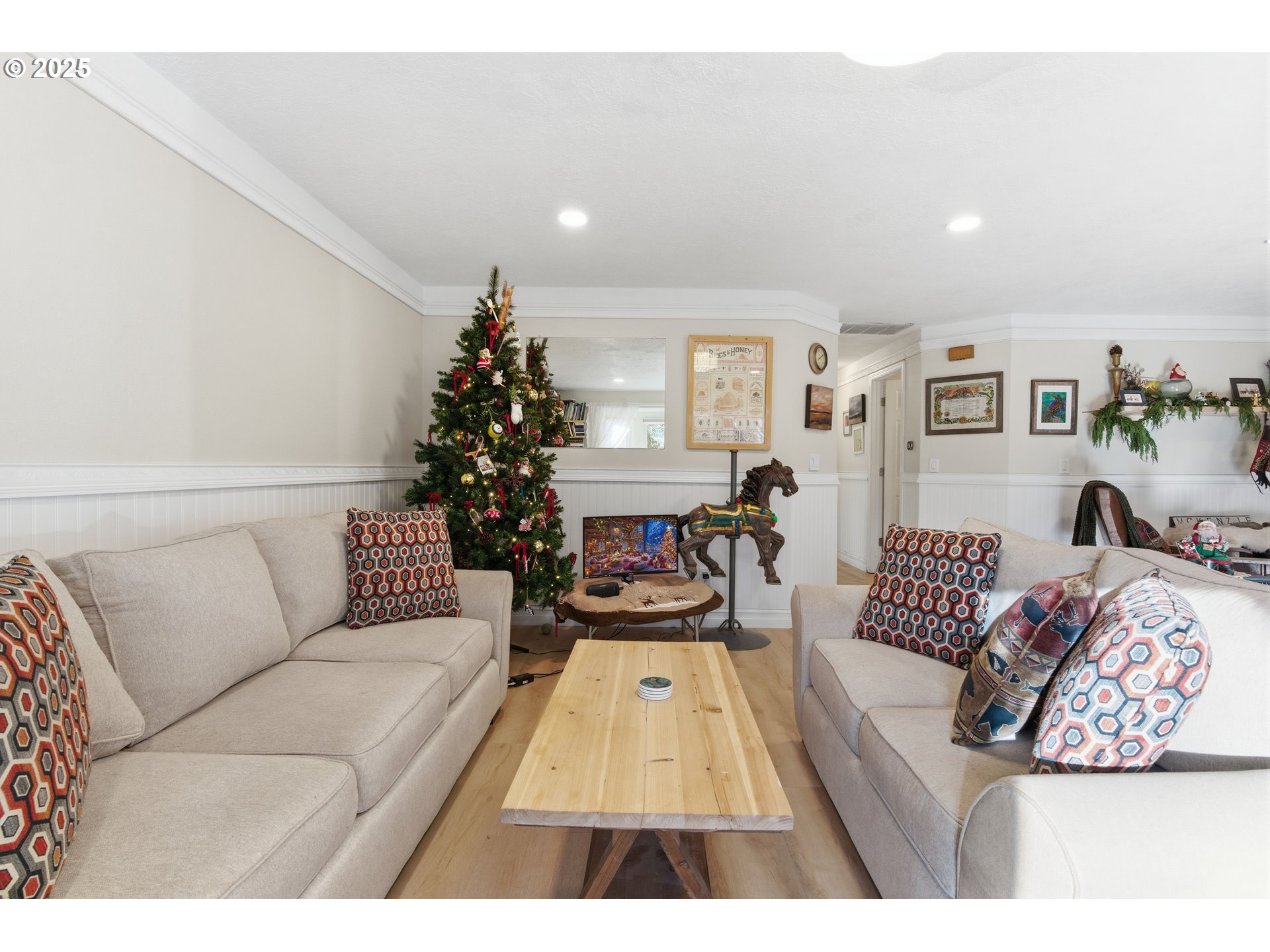 2215 E OAK DR, Newberg, OR, 97132