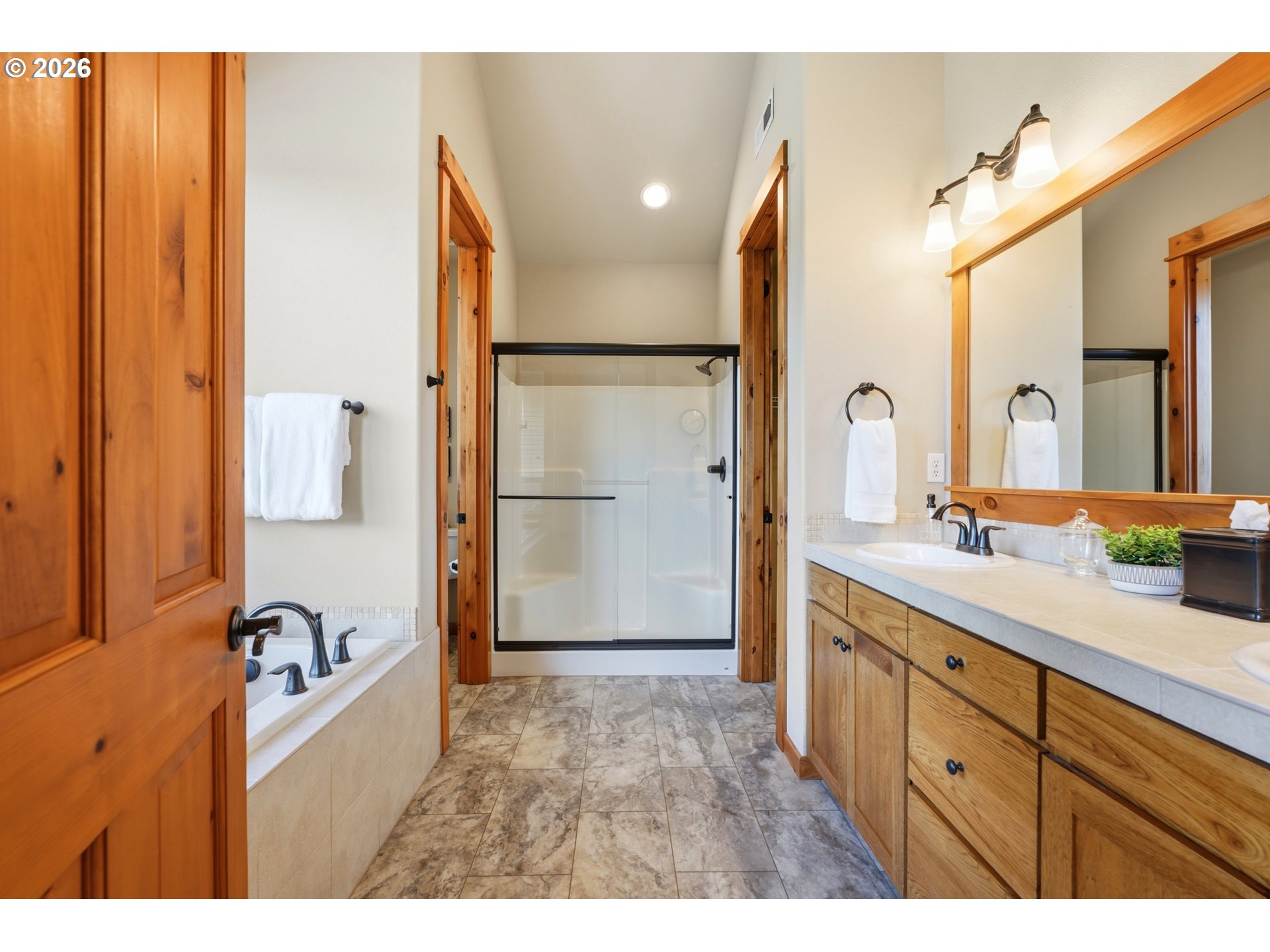 Photo #9: 491227101 Listing: Photo #9